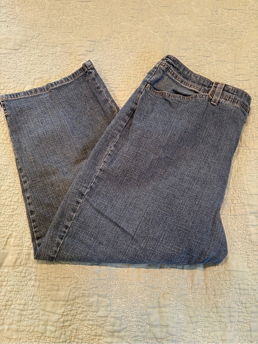 Gloria Vanderbilt Women’s Blue Jeans